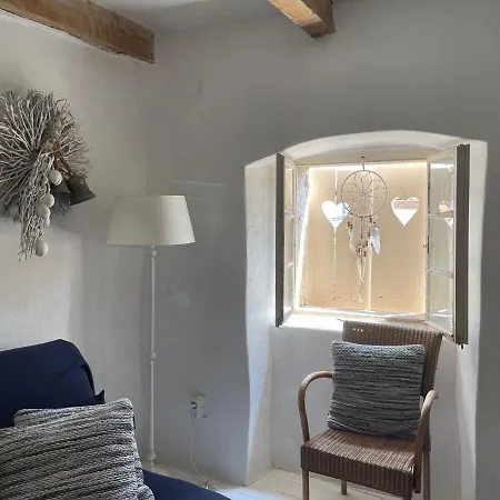 Holiday Home Vrbnik Holiday home